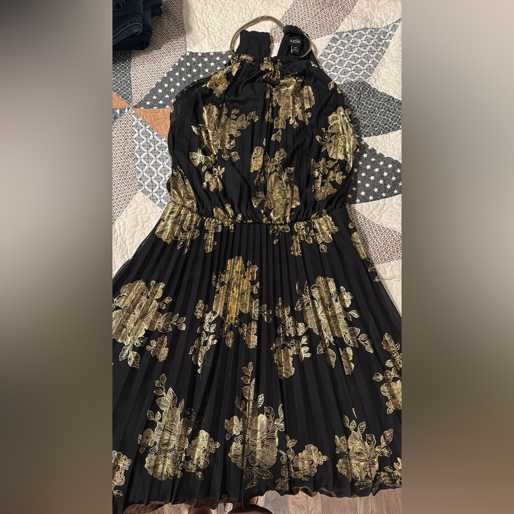 Elegant Black and Gold Floral Dress